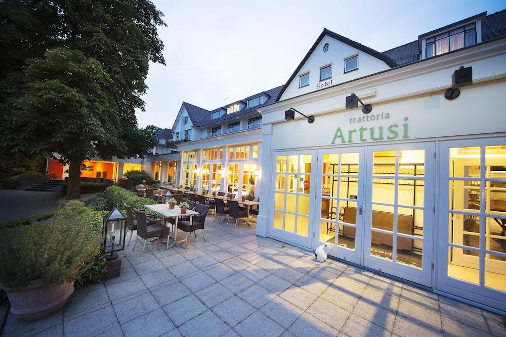 Hotel De Bilderberg Oosterbeek Exterior foto